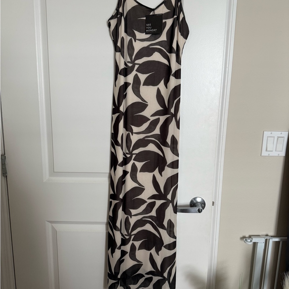 See You Monday Black and Cream Leaf Maxi Dress
